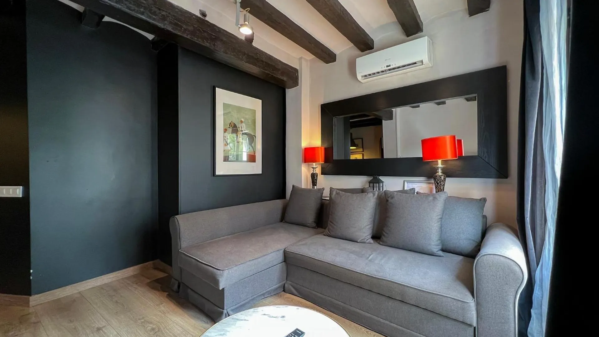 Stay U-Nique Apartments Est Barcelona Spanyolország